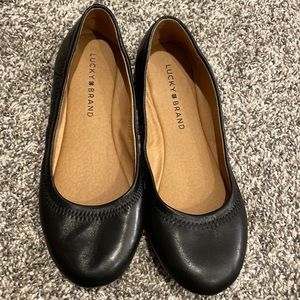 Lucky brand flats